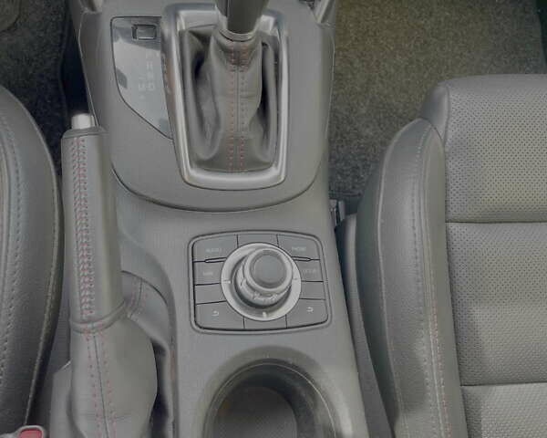 Черный Мазда СХ-5, объемом двигателя 2.19 л и пробегом 208 тыс. км за 15200 $, фото 15 на Automoto.ua