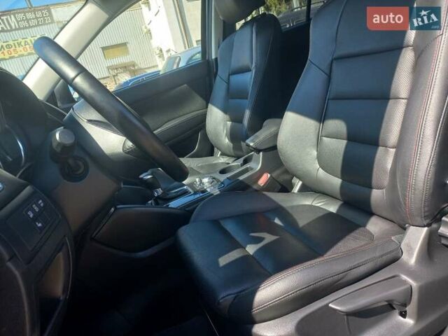 Черный Мазда СХ-5, объемом двигателя 2.2 л и пробегом 180 тыс. км за 16800 $, фото 18 на Automoto.ua