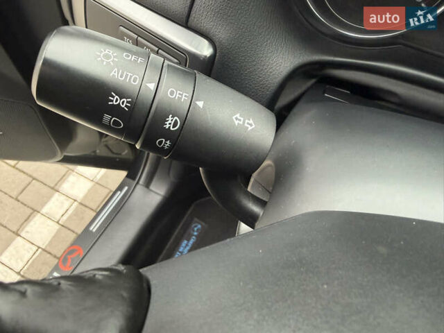 Черный Мазда СХ-5, объемом двигателя 2.19 л и пробегом 193 тыс. км за 16900 $, фото 87 на Automoto.ua