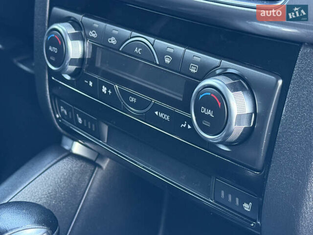 Черный Мазда СХ-5, объемом двигателя 2.2 л и пробегом 198 тыс. км за 15350 $, фото 46 на Automoto.ua