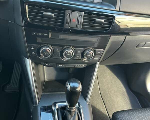 Черный Мазда СХ-5, объемом двигателя 2.2 л и пробегом 175 тыс. км за 16500 $, фото 25 на Automoto.ua