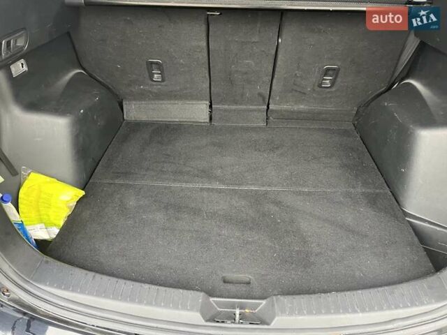 Черный Мазда СХ-5, объемом двигателя 2.2 л и пробегом 175 тыс. км за 16500 $, фото 48 на Automoto.ua