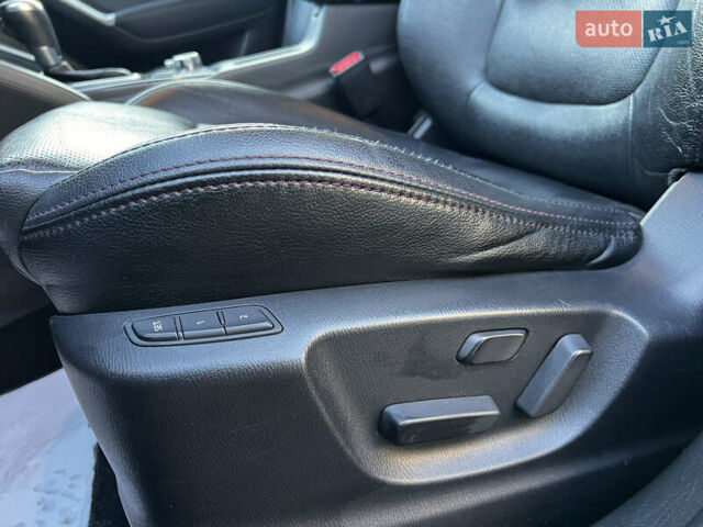 Черный Мазда СХ-5, объемом двигателя 2.2 л и пробегом 177 тыс. км за 15500 $, фото 21 на Automoto.ua