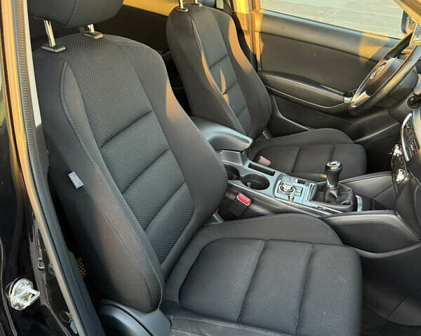 Черный Мазда СХ-5, объемом двигателя 2.2 л и пробегом 196 тыс. км за 14200 $, фото 34 на Automoto.ua