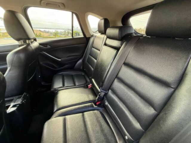 Чорний Мазда СХ-5, об'ємом двигуна 2.5 л та пробігом 78 тис. км за 10000 $, фото 9 на Automoto.ua