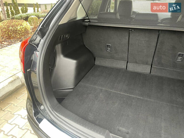 Черный Мазда СХ-5, объемом двигателя 2.2 л и пробегом 195 тыс. км за 16200 $, фото 12 на Automoto.ua