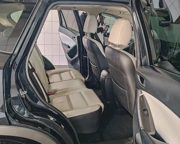 Черный Мазда СХ-5, объемом двигателя 2.19 л и пробегом 220 тыс. км за 16000 $, фото 11 на Automoto.ua
