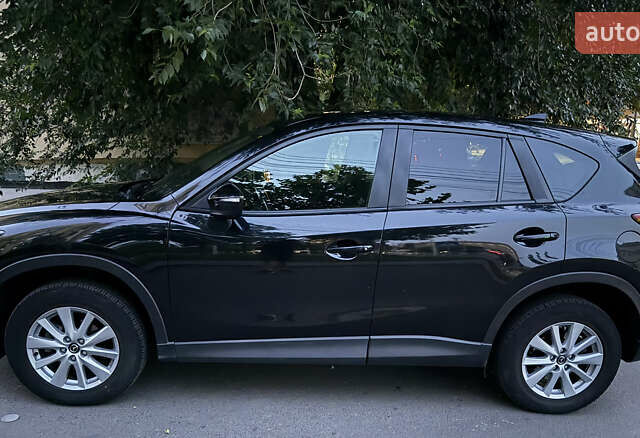Черный Мазда СХ-5, объемом двигателя 2.49 л и пробегом 192 тыс. км за 14000 $, фото 2 на Automoto.ua