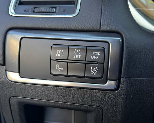 Черный Мазда СХ-5, объемом двигателя 2.2 л и пробегом 177 тыс. км за 15500 $, фото 18 на Automoto.ua