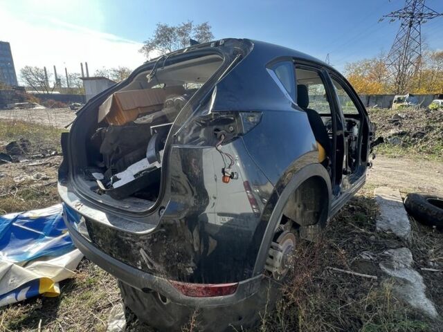 Мазда СХ-5 2017 у Дніпро (Дніпропетровську) на Automoto.ua Чорний Мазда СХ-5, об'ємом двигуна 2.5 л та пробігом 138 тис. км за 4499 $, фото 6 на Automoto.ua