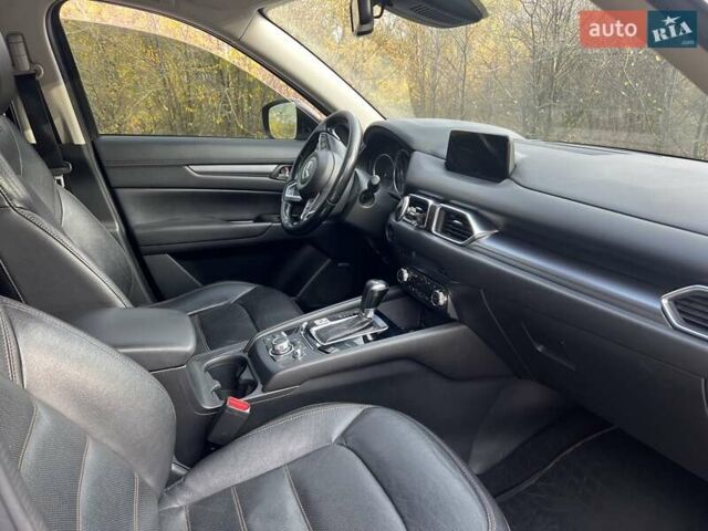 Черный Мазда СХ-5, объемом двигателя 2.5 л и пробегом 180 тыс. км за 16400 $, фото 10 на Automoto.ua