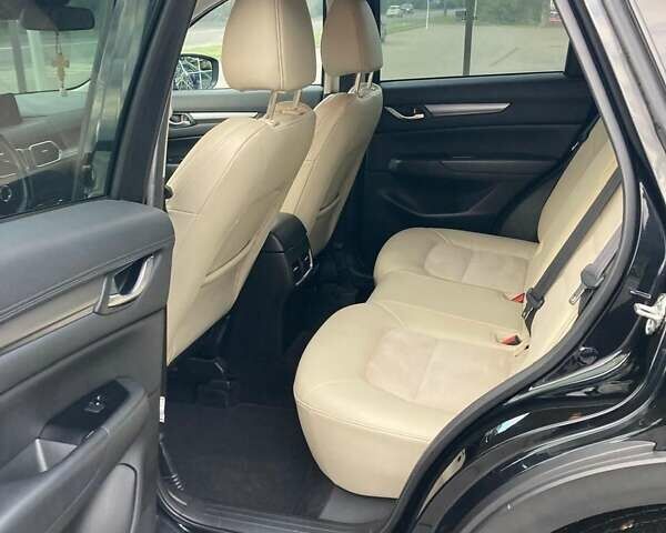 Чорний Мазда СХ-5, об'ємом двигуна 2.49 л та пробігом 122 тис. км за 17000 $, фото 22 на Automoto.ua