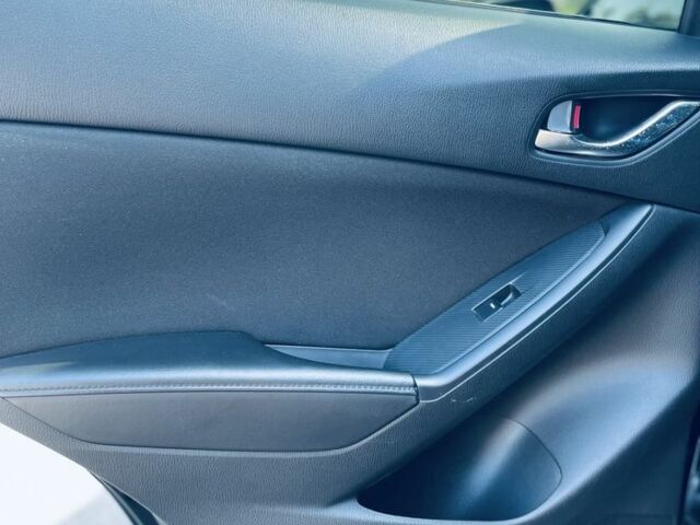 Чорний Мазда СХ-5, об'ємом двигуна 2 л та пробігом 78 тис. км за 17500 $, фото 8 на Automoto.ua