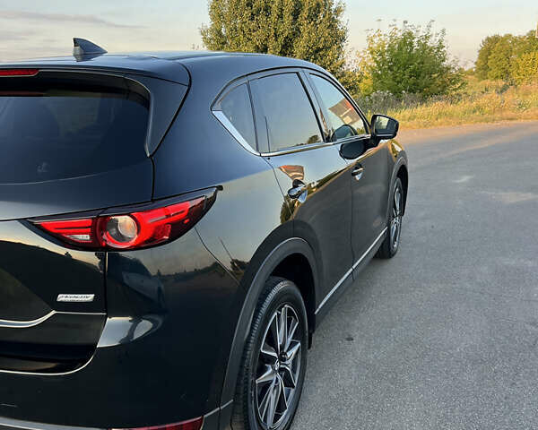 Черный Мазда СХ-5, объемом двигателя 2.49 л и пробегом 107 тыс. км за 21300 $, фото 2 на Automoto.ua