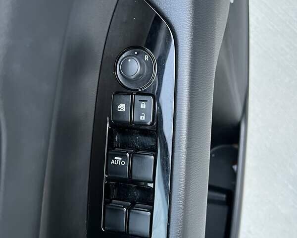 Черный Мазда СХ-5, объемом двигателя 2.5 л и пробегом 141 тыс. км за 16800 $, фото 15 на Automoto.ua