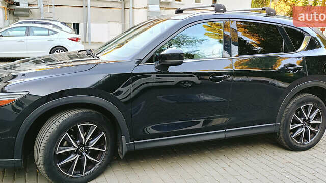 Черный Мазда СХ-5, объемом двигателя 2.49 л и пробегом 81 тыс. км за 21300 $, фото 2 на Automoto.ua