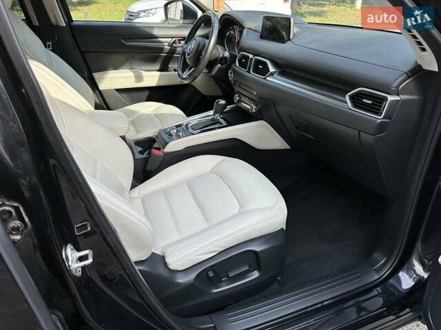 Черный Мазда СХ-5, объемом двигателя 2.49 л и пробегом 109 тыс. км за 18400 $, фото 14 на Automoto.ua