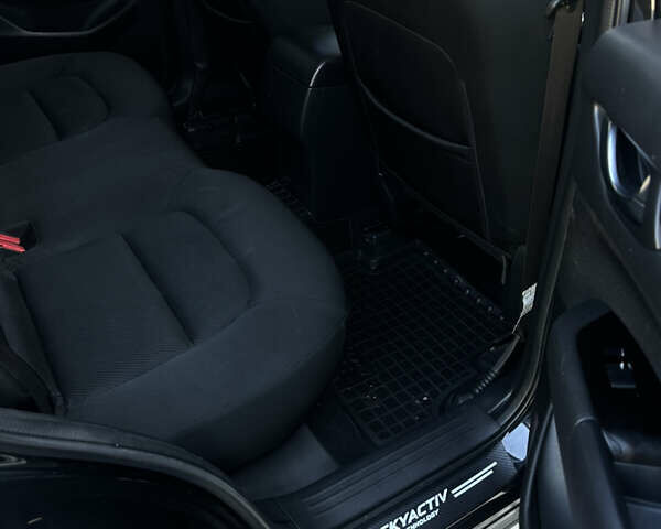 Чорний Мазда СХ-5, об'ємом двигуна 2.49 л та пробігом 84 тис. км за 17800 $, фото 21 на Automoto.ua