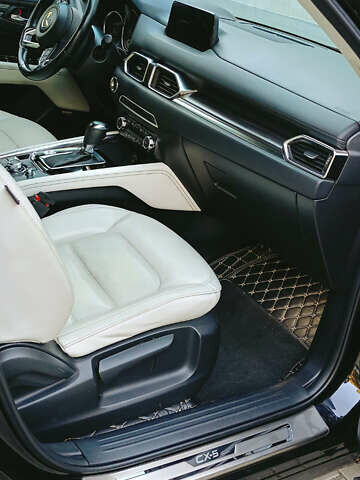 Черный Мазда СХ-5, объемом двигателя 2.49 л и пробегом 81 тыс. км за 21300 $, фото 10 на Automoto.ua