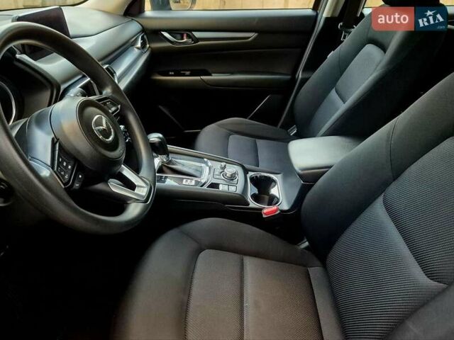 Черный Мазда СХ-5, объемом двигателя 2.5 л и пробегом 114 тыс. км за 16700 $, фото 2 на Automoto.ua