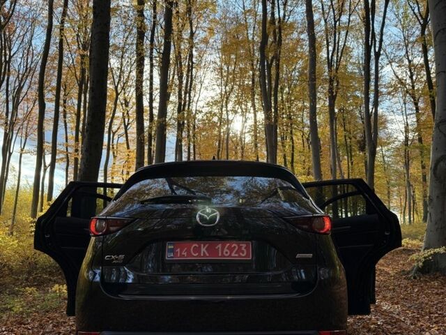 Мазда СХ-5 2017 у Яворове на Automoto.ua Чорний Мазда СХ-5, об'ємом двигуна 2.5 л та пробігом 94 тис. км за 18900 $, фото 6 на Automoto.ua