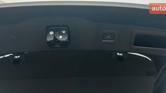 Черный Мазда СХ-5, объемом двигателя 2 л и пробегом 170 тыс. км за 20000 $, фото 16 на Automoto.ua