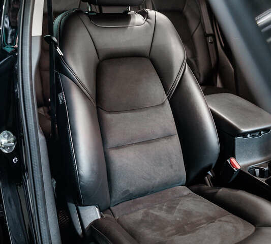 Черный Мазда СХ-5, объемом двигателя 2.45 л и пробегом 90 тыс. км за 20000 $, фото 9 на Automoto.ua