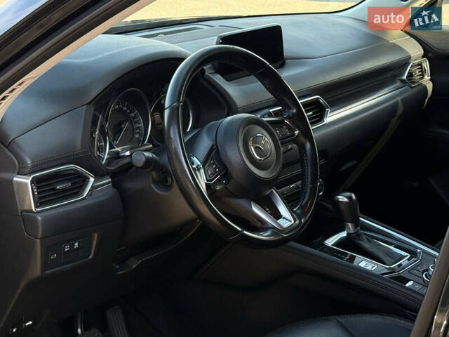 Мазда СХ-5 2018 у Запоріжжя на Automoto.ua Чорний Мазда СХ-5, об'ємом двигуна 2.49 л та пробігом 183 тис. км за 18200 $, фото 8 на Automoto.ua