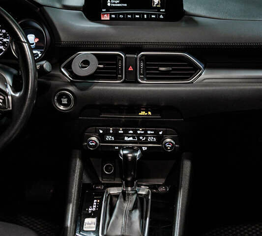 Черный Мазда СХ-5, объемом двигателя 2.45 л и пробегом 90 тыс. км за 20000 $, фото 13 на Automoto.ua