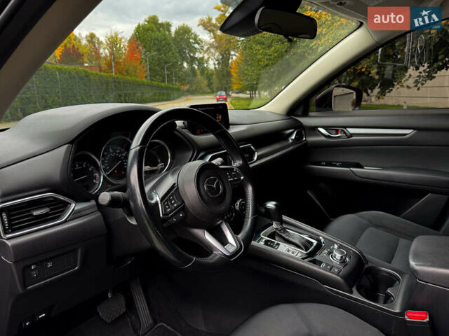 Черный Мазда СХ-5, объемом двигателя 2.49 л и пробегом 109 тыс. км за 16800 $, фото 12 на Automoto.ua