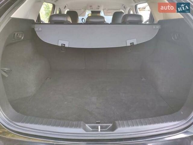 Черный Мазда СХ-5, объемом двигателя 2.49 л и пробегом 130 тыс. км за 20000 $, фото 4 на Automoto.ua