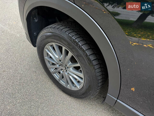 Черный Мазда СХ-5, объемом двигателя 2.49 л и пробегом 109 тыс. км за 16800 $, фото 8 на Automoto.ua