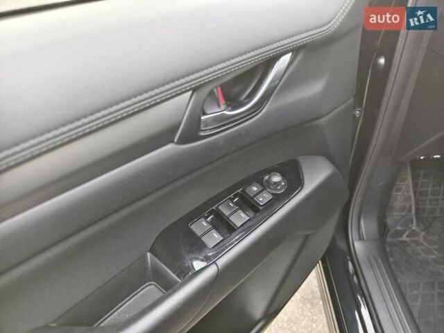 Черный Мазда СХ-5, объемом двигателя 2.49 л и пробегом 36 тыс. км за 28300 $, фото 24 на Automoto.ua