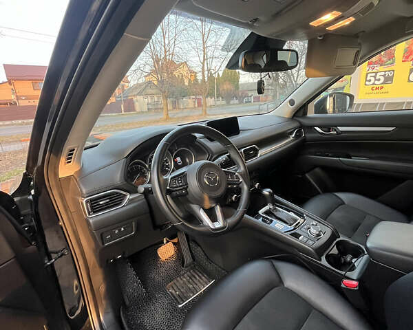 Черный Мазда СХ-5, объемом двигателя 2.49 л и пробегом 87 тыс. км за 20300 $, фото 2 на Automoto.ua