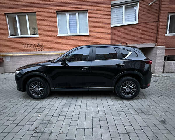 Черный Мазда СХ-5, объемом двигателя 2 л и пробегом 76 тыс. км за 22000 $, фото 1 на Automoto.ua