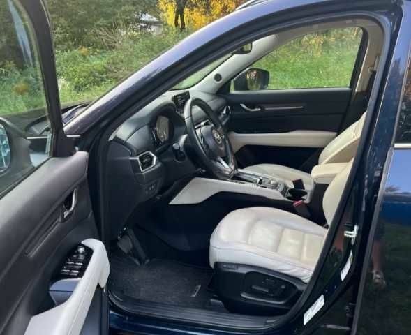 Мазда СХ-5 2019 в Киеве на Automoto.ua Черный Мазда СХ-5, объемом двигателя 2.5 л и пробегом 97 тыс. км за 12000 $, фото 11 на Automoto.ua