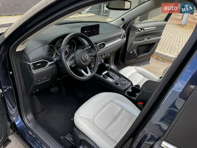 Мазда СХ-5 2020 в Киеве на Automoto.ua Черный Мазда СХ-5, объемом двигателя 2.5 л и пробегом 80 тыс. км за 19999 $, фото 8 на Automoto.ua