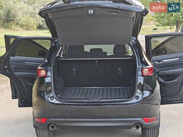 Черный Мазда СХ-5, объемом двигателя 2.49 л и пробегом 106 тыс. км за 21600 $, фото 5 на Automoto.ua