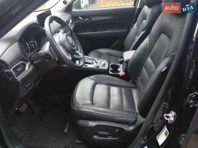 Мазда СХ-5 2020 у Кропивницькому (Кіровограді) на Automoto.ua Чорний Мазда СХ-5, об'ємом двигуна 2.5 л та пробігом 123 тис. км за 22500 $, фото 19 на Automoto.ua