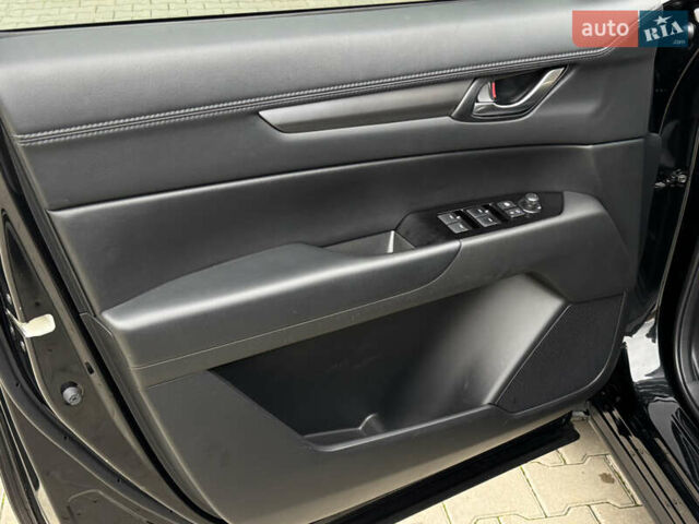 Черный Мазда СХ-5, объемом двигателя 2 л и пробегом 55 тыс. км за 26800 $, фото 40 на Automoto.ua