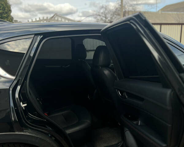 Мазда СХ-5 2020 в Киеве на Automoto.ua Черный Мазда СХ-5, объемом двигателя 2 л и пробегом 82 тыс. км за 25000 $, фото 4 на Automoto.ua