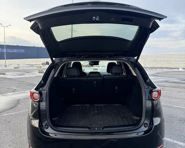 Чорний Мазда СХ-5, об'ємом двигуна 2.49 л та пробігом 120 тис. км за 24599 $, фото 7 на Automoto.ua