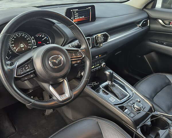 Чорний Мазда СХ-5, об'ємом двигуна 2.49 л та пробігом 120 тис. км за 24599 $, фото 17 на Automoto.ua