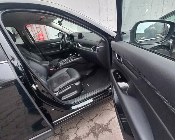Черный Мазда СХ-5, объемом двигателя 2.5 л и пробегом 69 тыс. км за 21500 $, фото 6 на Automoto.ua