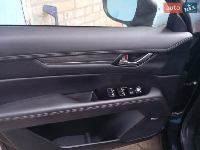 Мазда СХ-5 2020 у Кропивницькому (Кіровограді) на Automoto.ua Чорний Мазда СХ-5, об'ємом двигуна 2.5 л та пробігом 123 тис. км за 22500 $, фото 14 на Automoto.ua