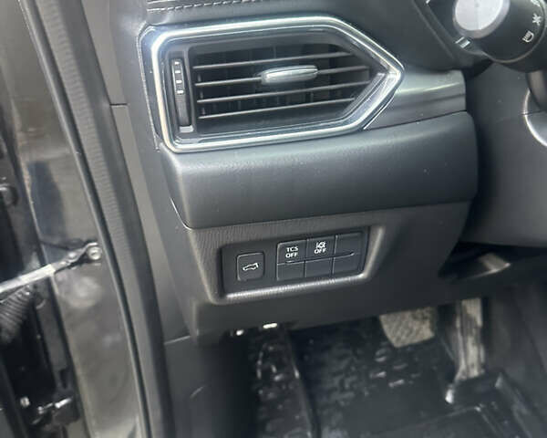 Черный Мазда СХ-5, объемом двигателя 2.49 л и пробегом 97 тыс. км за 19500 $, фото 8 на Automoto.ua