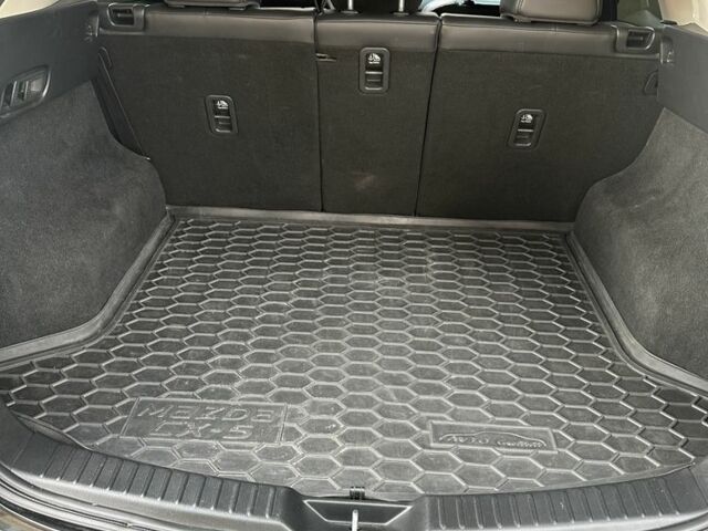 Мазда СХ-5 2020 в Черновцах на Automoto.ua Черный Мазда СХ-5, объемом двигателя 2.5 л и пробегом 95 тыс. км за 20200 $, фото 7 на Automoto.ua