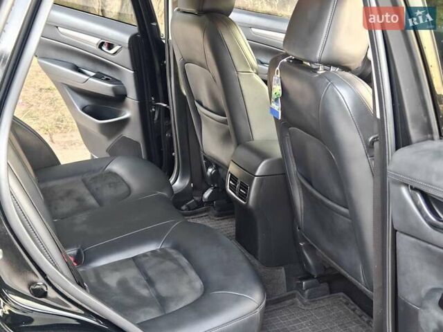 Черный Мазда СХ-5, объемом двигателя 2.49 л и пробегом 106 тыс. км за 21600 $, фото 2 на Automoto.ua