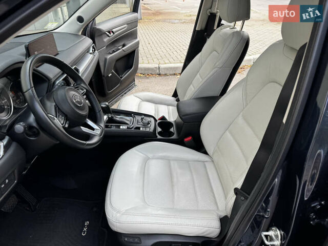 Мазда СХ-5 2020 в Киеве на Automoto.ua Черный Мазда СХ-5, объемом двигателя 2.5 л и пробегом 80 тыс. км за 19999 $, фото 9 на Automoto.ua