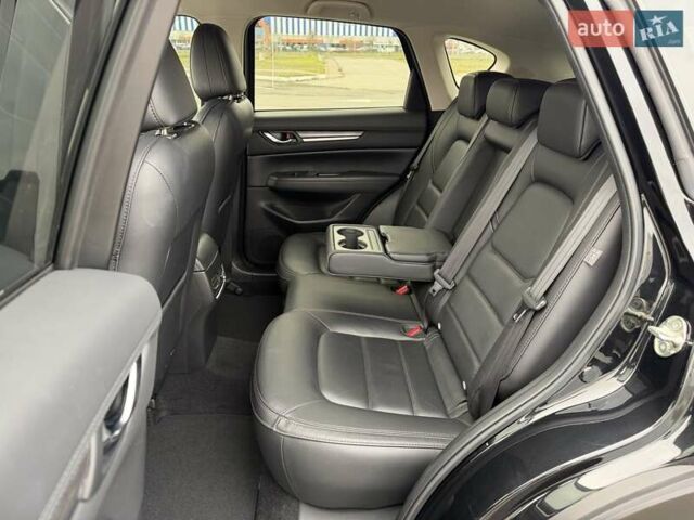 Чорний Мазда СХ-5, об'ємом двигуна 2.5 л та пробігом 40 тис. км за 29999 $, фото 16 на Automoto.ua